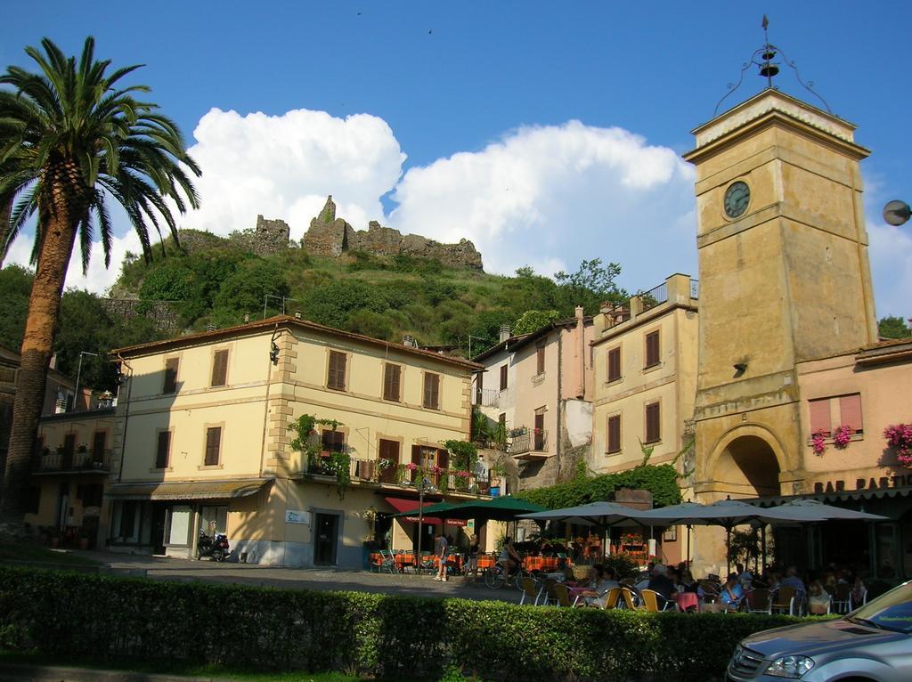 Relax In Piazzetta Casa E Appartamento Per Vacanze Trevignano Romano Εξωτερικό φωτογραφία